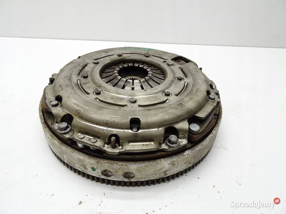 SPRZĘGŁO DWUMAS DWUMASOWE 55574452 OPEL ASTRA IV osobowe Sprzęgła i elementy sprzedam