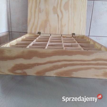 Skrzynka na podkładki narzędzia duża mocnaz Bielsko-Biała sprzedam