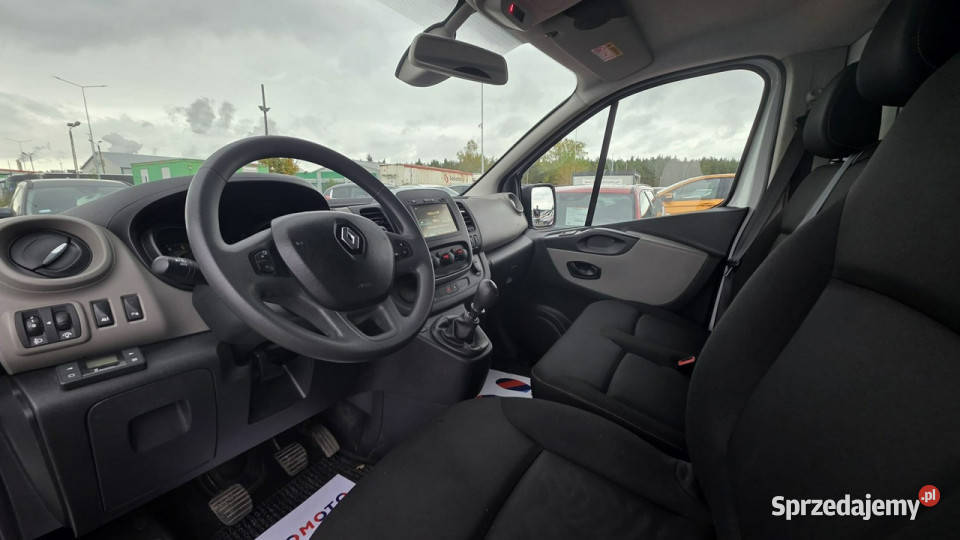 Renault Trafic Klima long navi mały przebieg 1600cm3 pomorskie Lębork