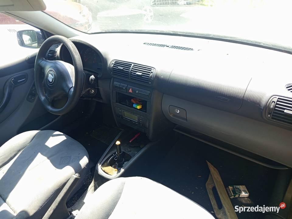 SEAT Leon 16 benzyna 2002 czesci Rzeszów