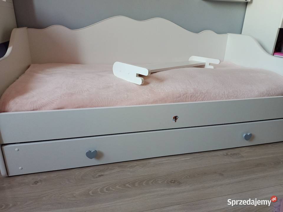 Łóżko Emma 160x80 białe z szufladą i materacem sprzedam