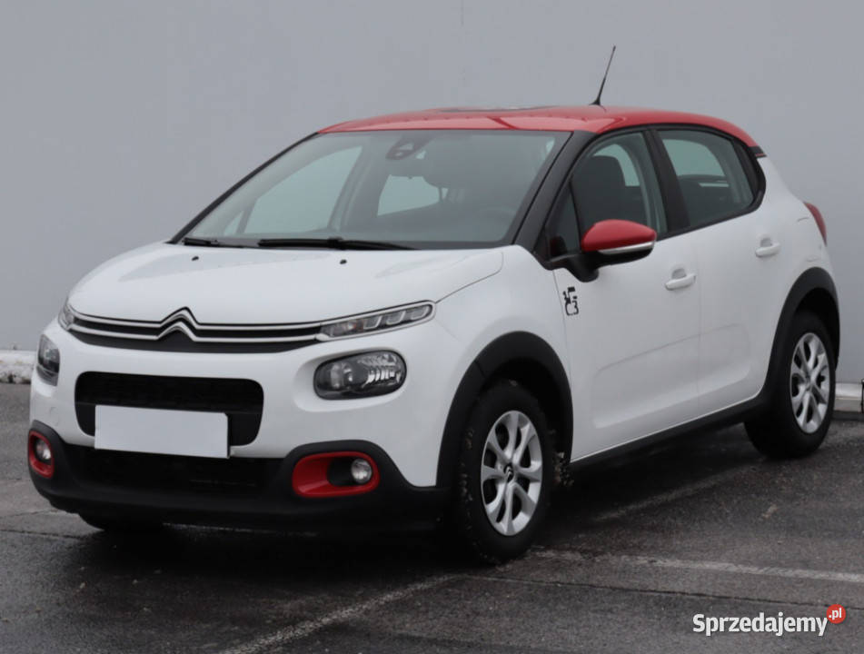 Citroen C3 12 PureTech światła przeciwmgielne Lublin