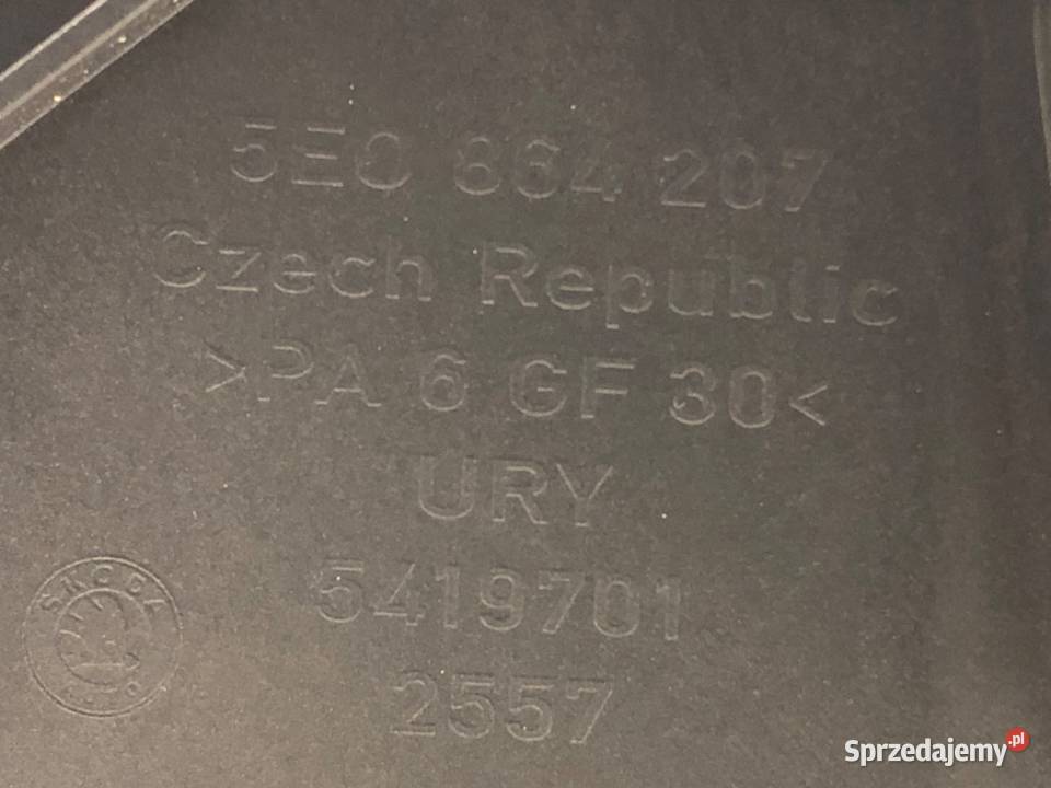 PODŁOKIETNIK SKODA OCTAVIA III Hatchback podkarpackie