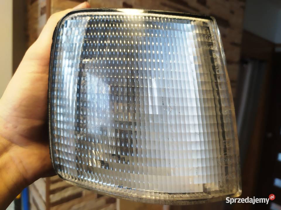 lampa kierunkowskaz VW Volkswagen Passat B3 osobowe Nowy Staw