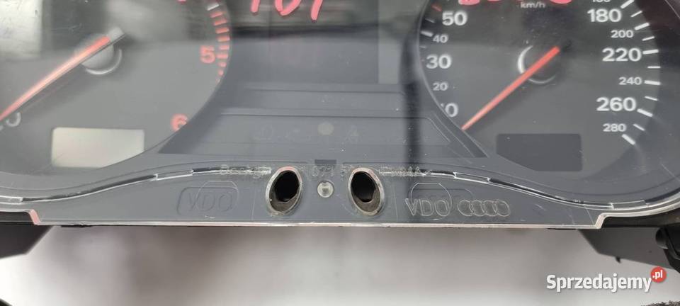 LICZNIK ZEGAR AUDI A8 D3 4E0920900K Lipno
