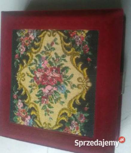 sprzedam szkatułke na biżuterie Mysłowice