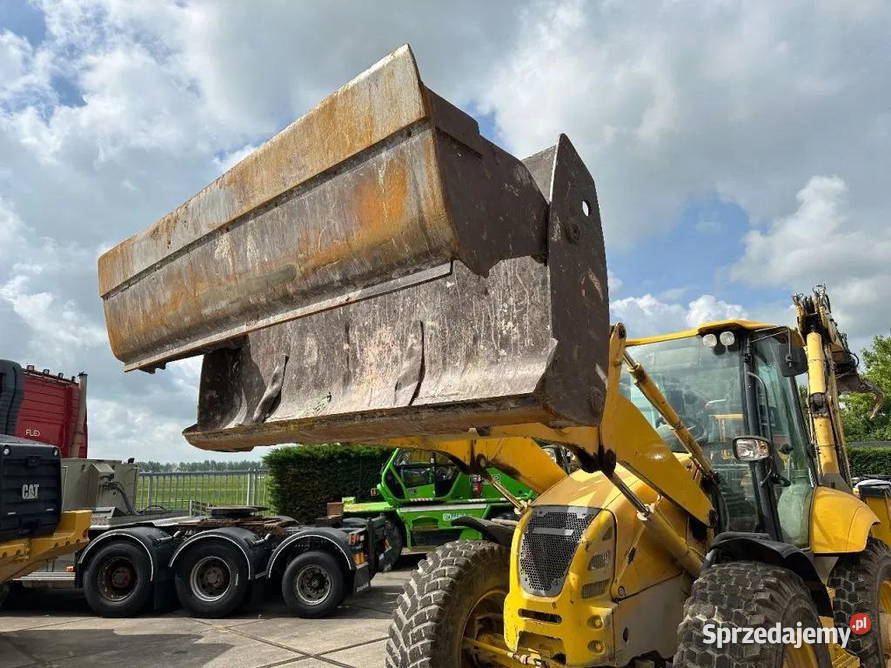 Komatsu WB 97S5Eo koparko ladowarka Warszawa