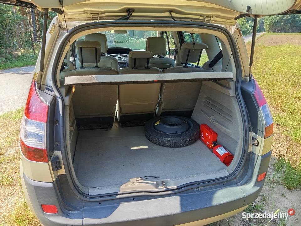 Sprzedam Renault Scenic z gazem LPG