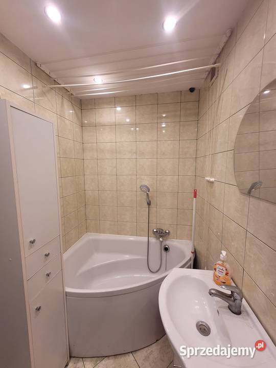 Sprzedam mieszkanie własnościowe piwnica Sprzedaż Zgierz