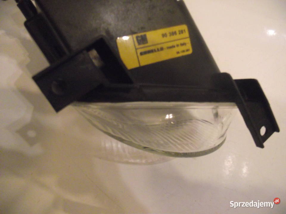 Opel Vectra A Halogen prawy Hella Wrocław