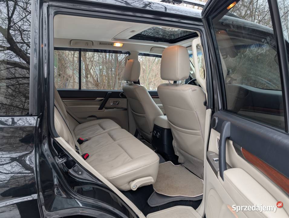 Mitsubishi Pajero IV 32 DiD Instyle AT 2012 7 3200cm3 Mitsubishi Warszawa