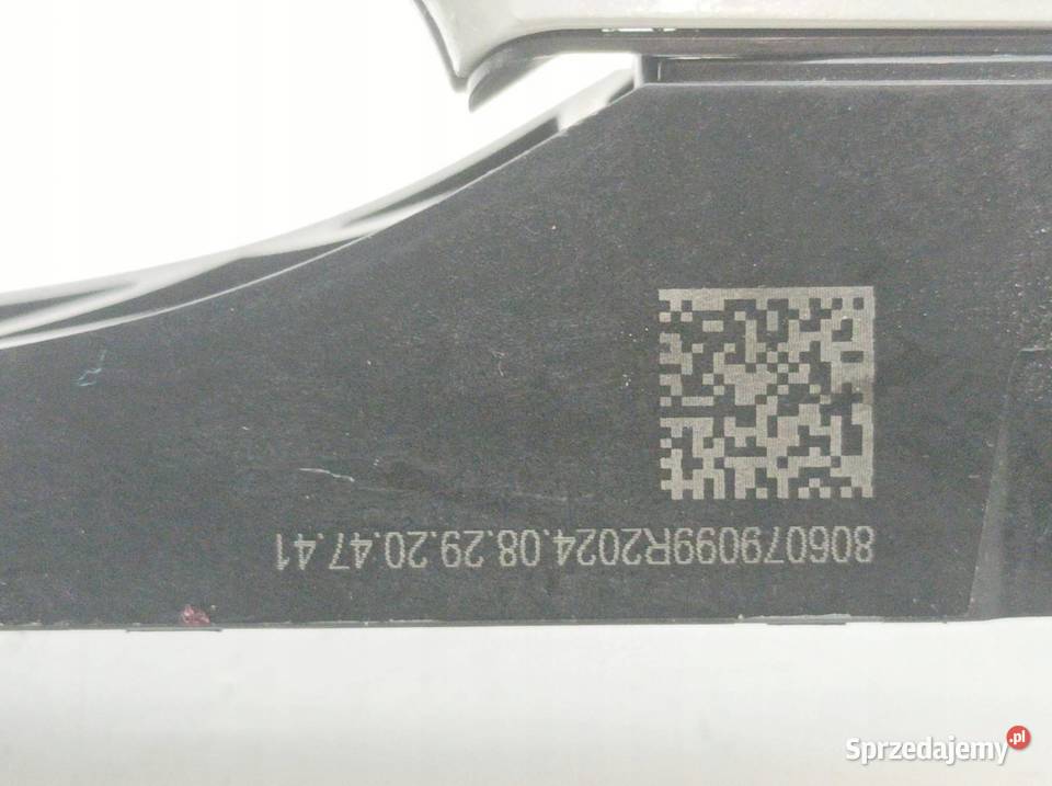 KLAMKA ZEWNĘTRZNA LEWA PRZÓD 806079099R Dacia osobowe