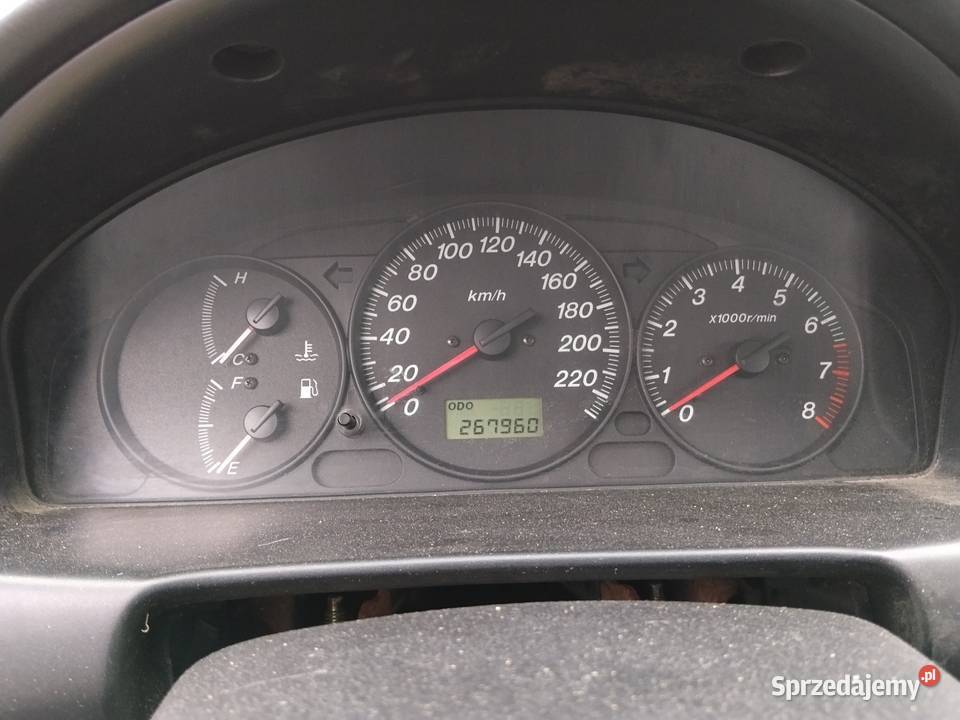 Mazda 323f BJ 15 16v2001 Stan blacharski W Zgierz sprzedam