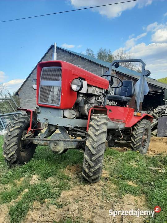 Ciagnik zamiana 4x4 zarejestrowany z wciągarką 5