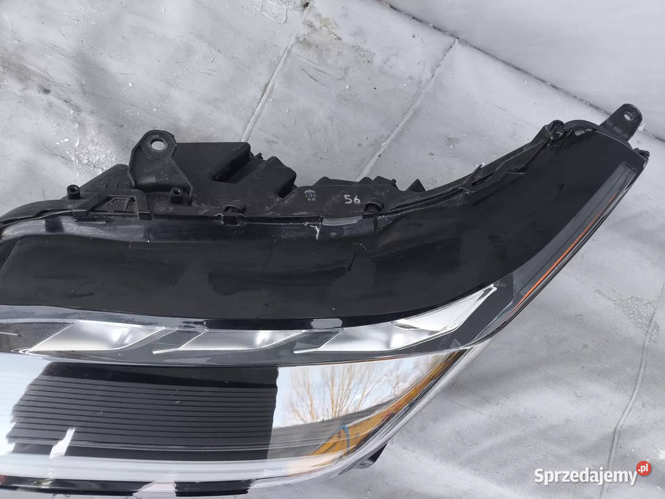 LEXUS RX IV LIFT 1922r LAMPA LEWA PRZEDNIA FULL osobowe mazowieckie Radom