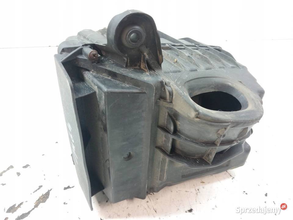 OBUDOWA FILTRA POWIETRZA 8200947663 15 DCI