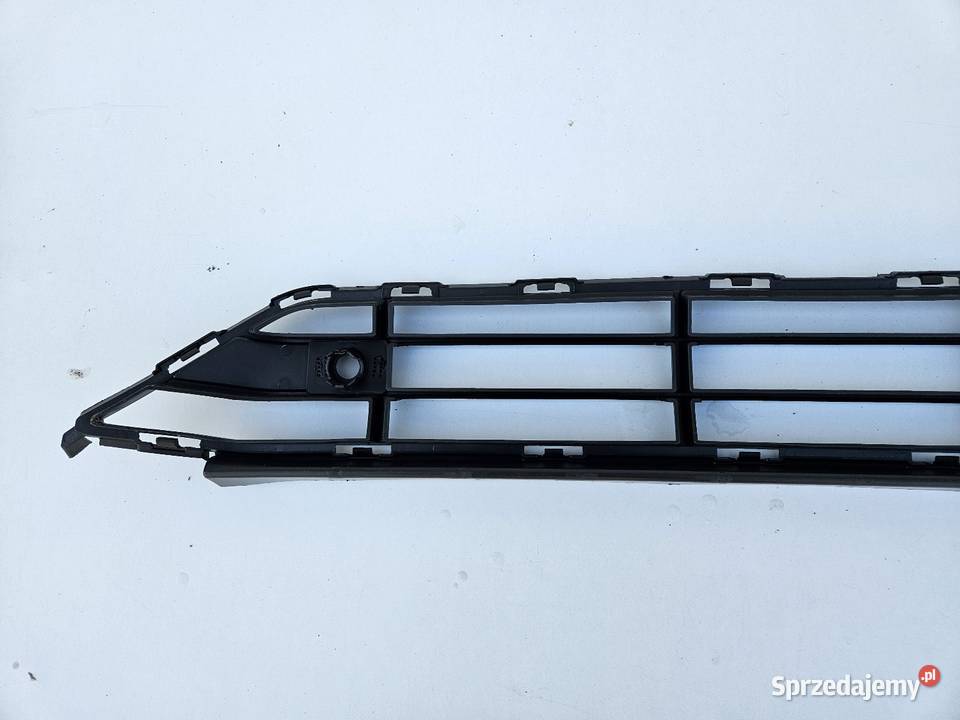 VOLVO XC90 II 2 LIFT KRATKA ŚRODKOWA ZDERZAKA Międzychód