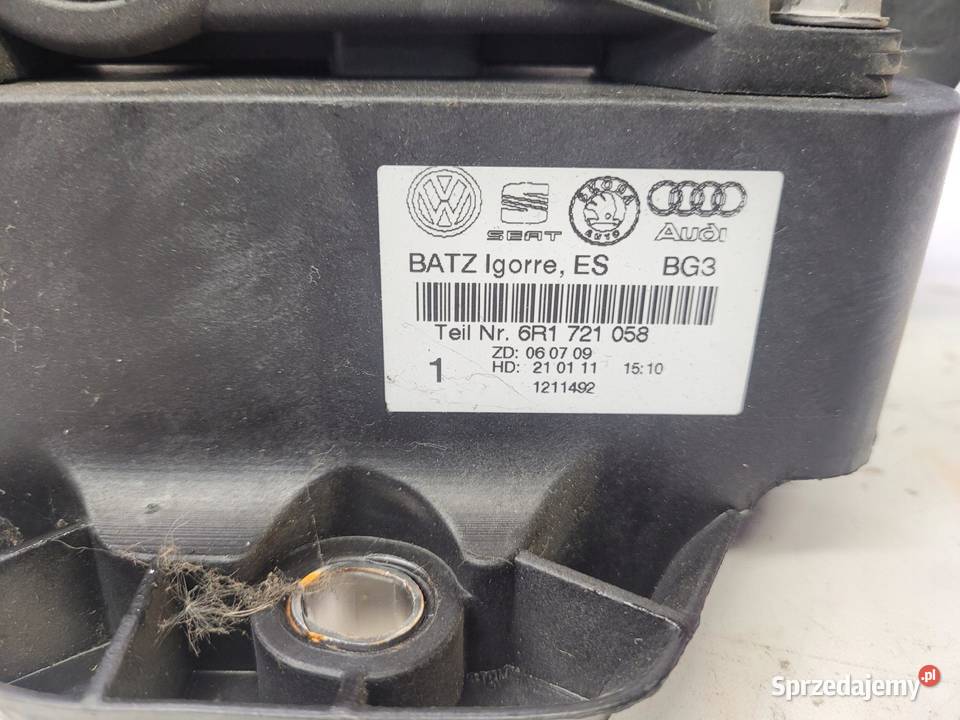 PEDAŁY STELAŻ AUDI A1 VW SEAT SKODA 6R1721058 Przystajń