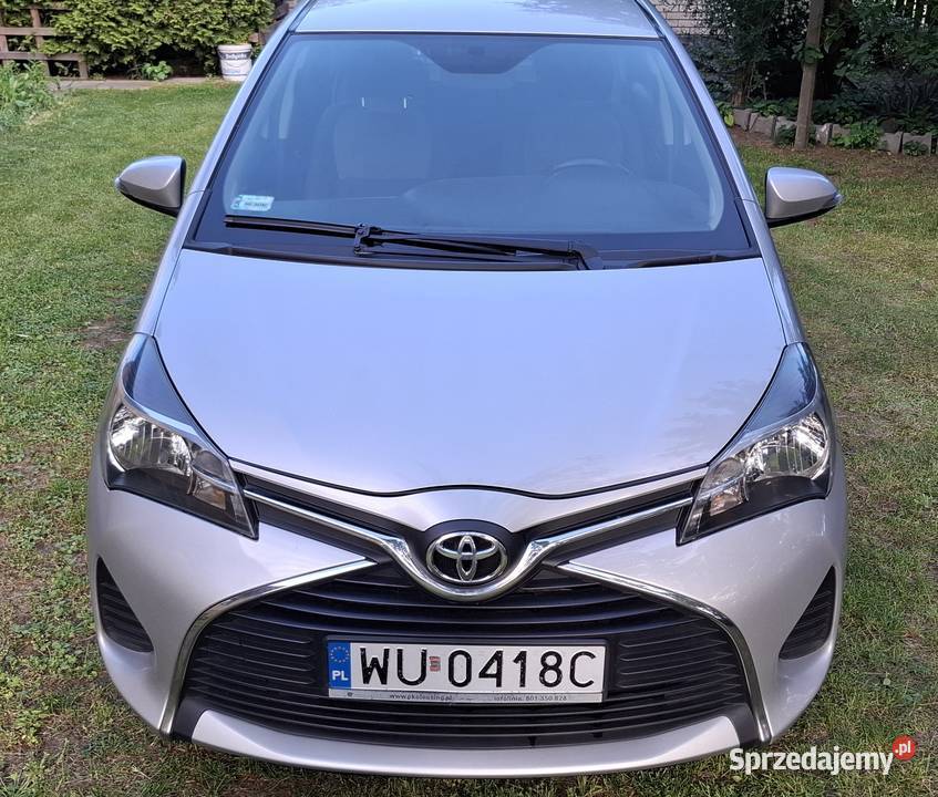 Toyota Yaris III 10 VVTi 69 2015 zadbana Niski nieuszkodzony mazowieckie Pruszków