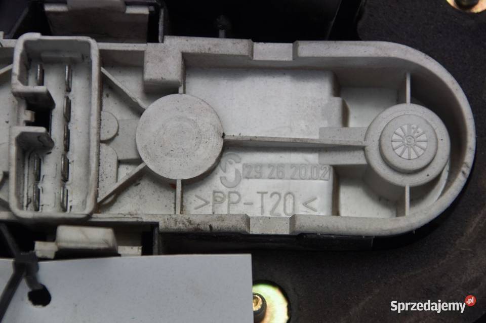 LAMPA LEWA TYŁ VOLVO V40 osobowe Lipno