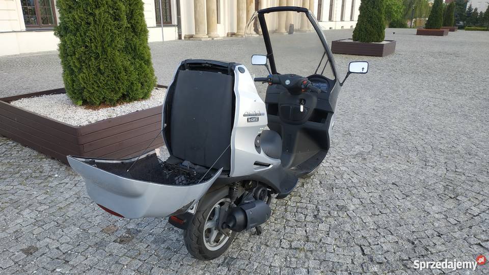 Benelli Adiva 125 dach kufer BMW C1