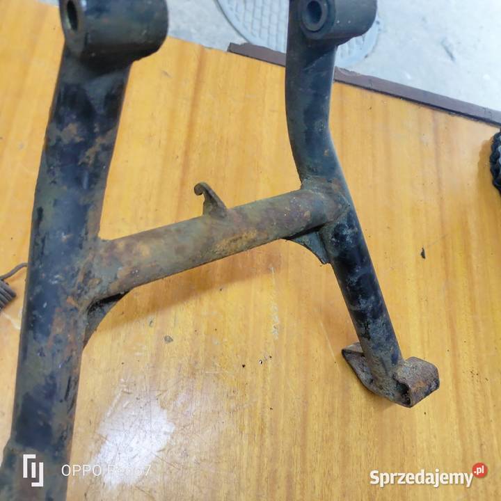 Suzuki GS 550 L stopki centralne łódzkie Łubno