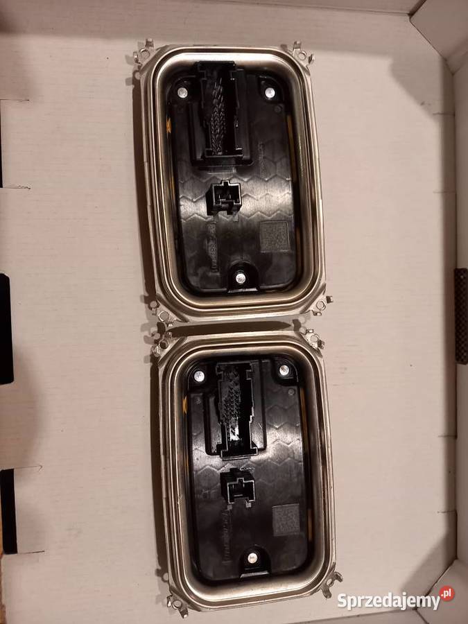 Przetwornica Led Mercedes A2139002434 osobowe Cisiec sprzedam