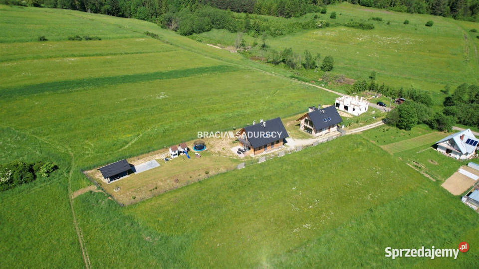 sprzedaży lokalu Łapsze Wyżne 368m2 6654zł/m2