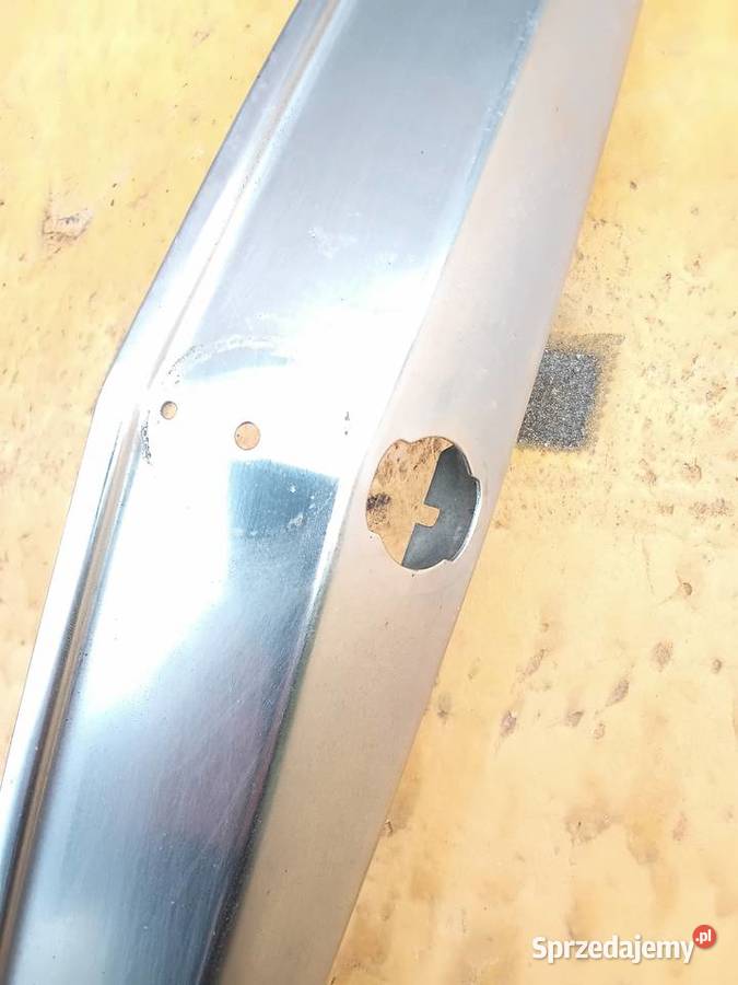 Atrapa grill Mercedes 123 warmińsko-mazurskie Milejewo