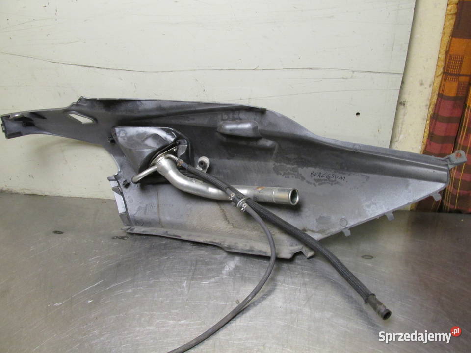 Lewy boczek plastik Suzuki Burgman 650 07r Części Sandomierz