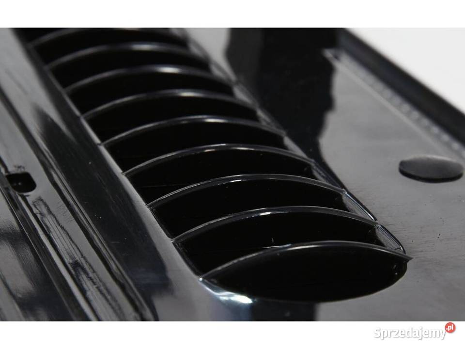 YG05020 WITRYNA CHŁODNICZA 100L 68X45X67 CZARNA Małkinia Górna