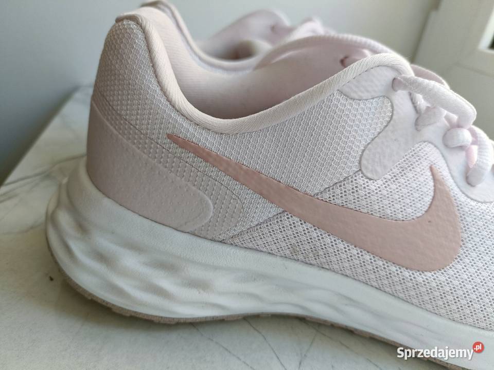 Buty Nike revolution 6 Łuczyce