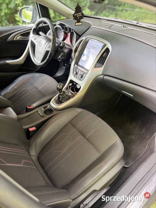 Opel Astra J 150 lat opla wersja śląskie