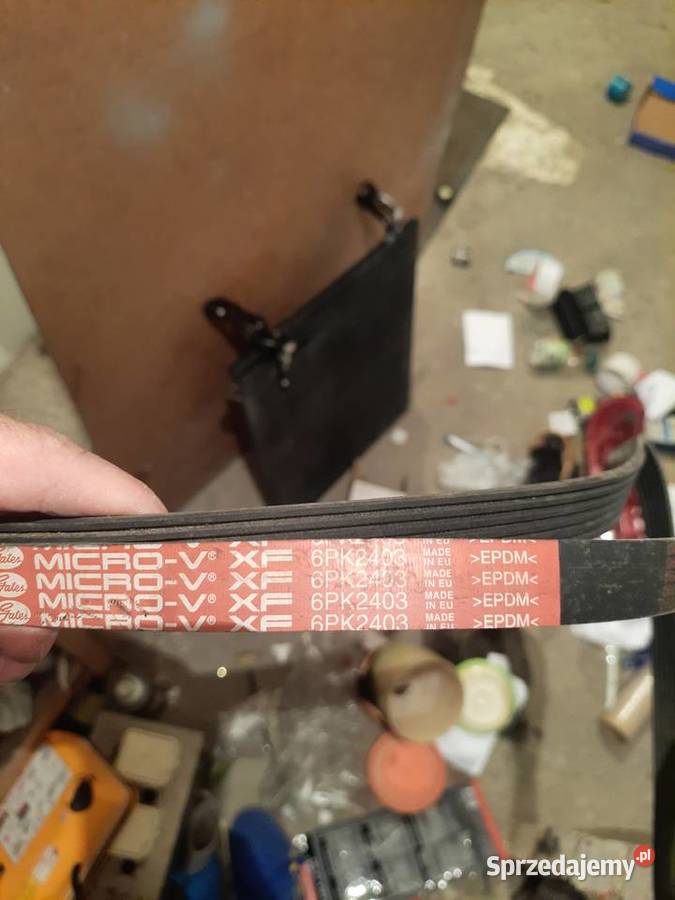 Pasek wielorowkowy 6PK2403 osobowe