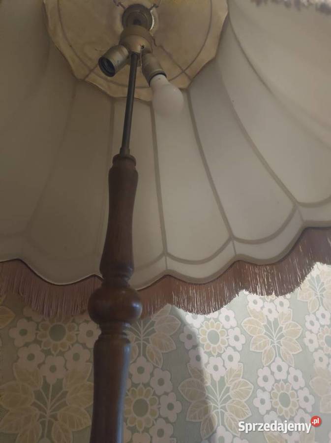 WYSOKA STARA LAMPA PODŁOGOWA drewniana abażur sprzedam