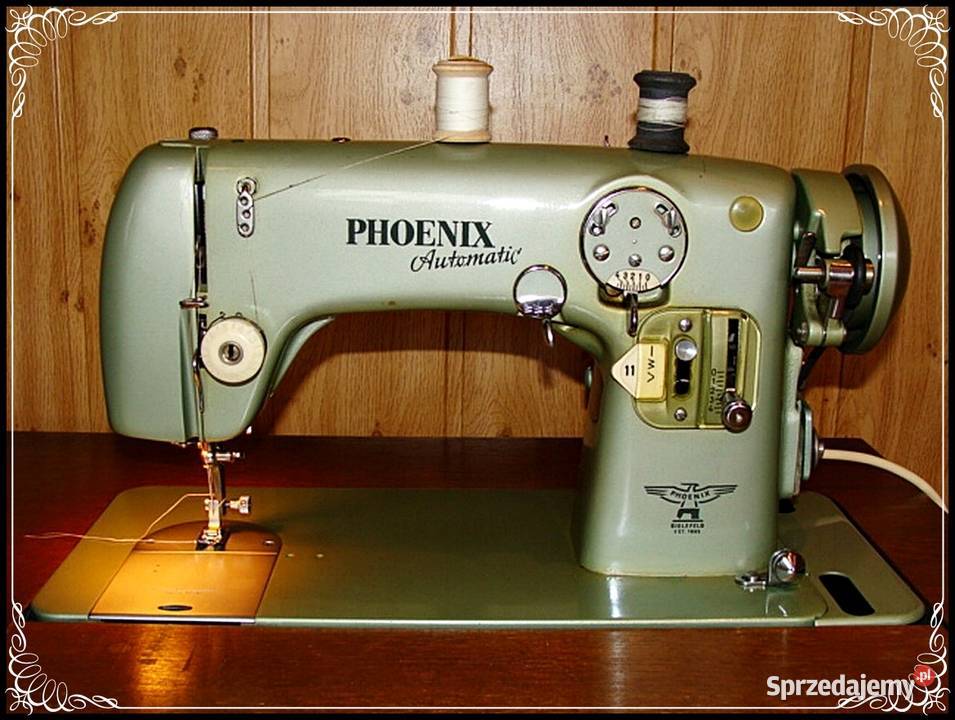 Stara maszyna do szycia Phoenix w oryginalnym Żary