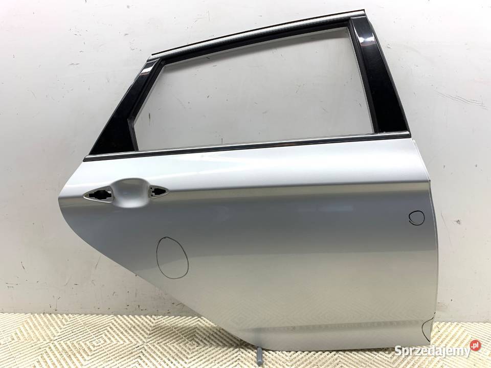 DRZWI PRAWY TYŁ HYUNDAI i40 Kombi