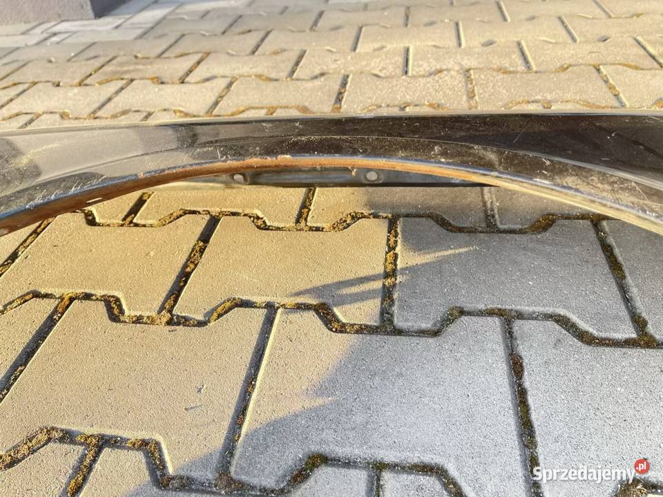 Błotnik Audi 80 b4 prawy przód oryginał osobowe Chełm sprzedam