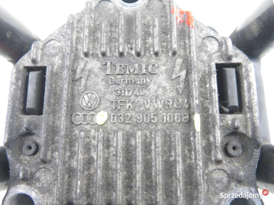 CEWKA VW BORA 20 032905106B