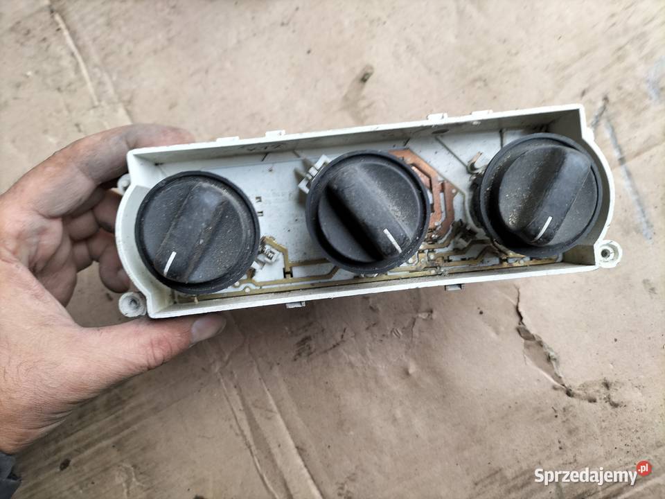 Panel sterowania nawiewu klimatyzacji Opel Kamień-Kolonia