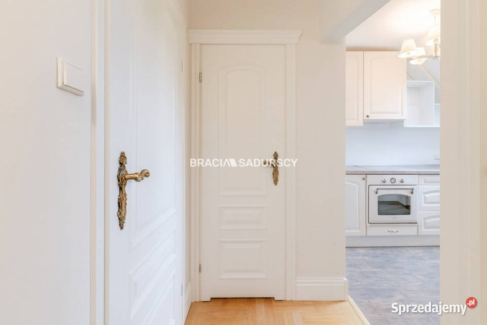 sprzedaży mieszkania 531m2 2 pokoje Kraków Rok budowy 1997