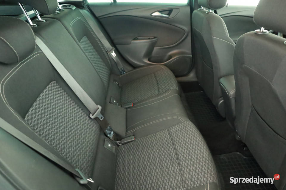 Opel Astra 16 CDTI przyciemniane szyby Piaseczno