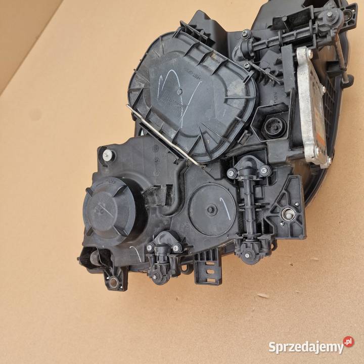 MERCEDES ACTROS MP4 LAMPA REFLEKTOR XENON LEWY