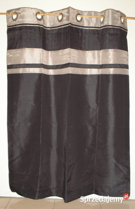 Używana zasłona czarna szer 110 x wys 145 czarny Wystrój okien
