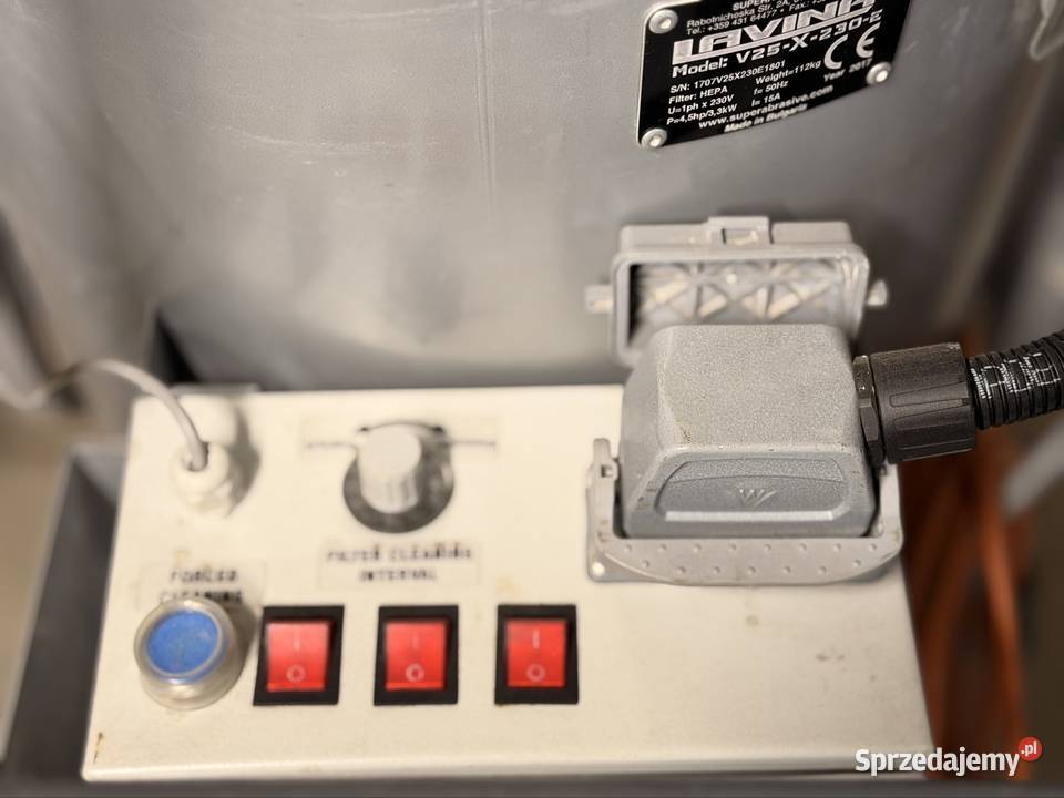 Odkurzacz przemyslowy LAVINA V25 3 silnikowy