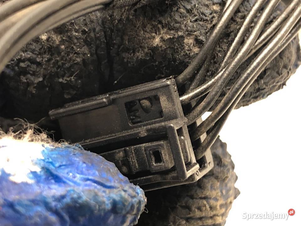 LUSTERKO PRAWY MERCEDES W245 Hatchback 0511