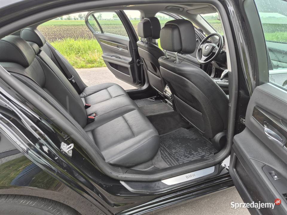 BMW 740i 2015 FULLLED Kamery 360 Elektryczna Rok produkcji 2015 dolnośląskie Żórawina