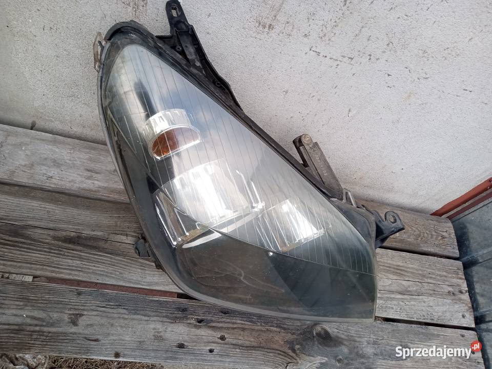 Opel Astra H 2004r lampa prawa gril lubelskie Lubartów sprzedam