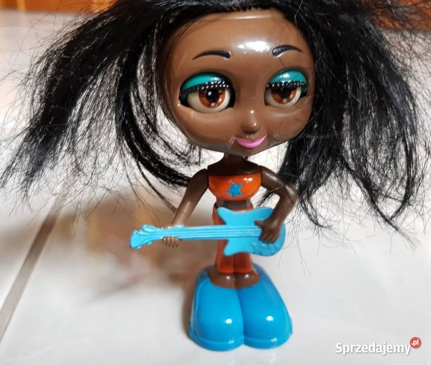 lalka interaktywna zabawka rozwijająca nakręcana Kielce sprzedam