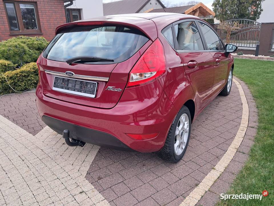 Sprzedam Ford Fiesta MK7 14 TDCI 70 TITANIUM Konin